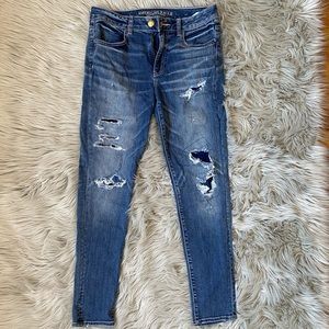 2/$40 Distressed AE Jegging Jeans